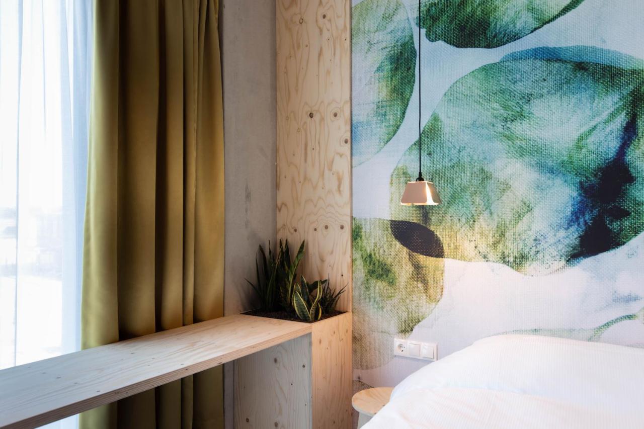 Hotel Moloko -Just A Room- Sleep&Shower-Digital Key By Sms Enschede Exterior foto